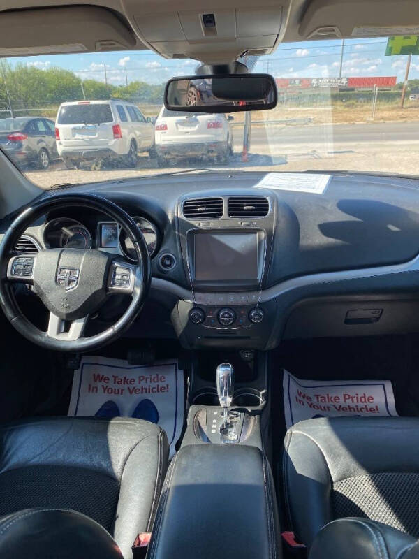 2020 Dodge Journey Crossroad