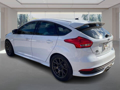 2018 Ford Focus ST