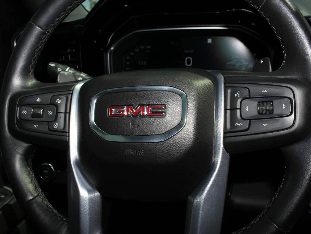 2022 GMC Sierra 1500  - $56,995