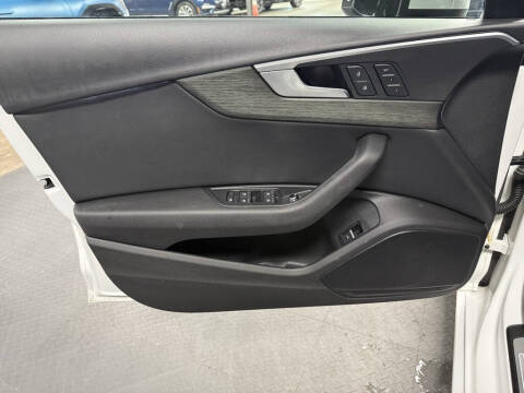 2017 Audi A4 2.0T quattro Premium