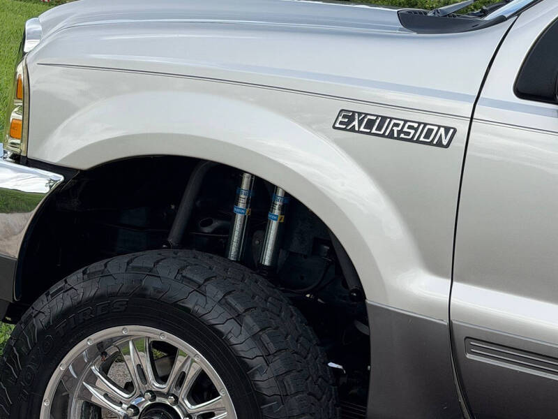 2002 Ford Excursion XLT