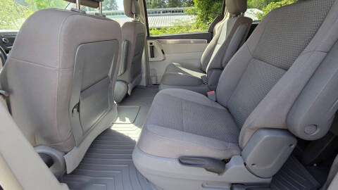 2012 Volkswagen Routan S