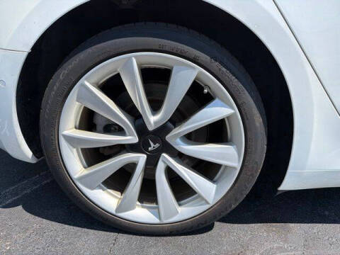 2020 Tesla Model 3 Long Range