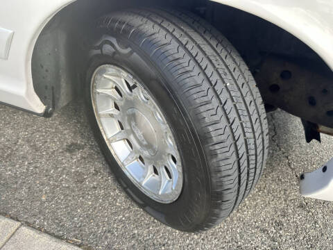 1999 Ford Crown Victoria LX