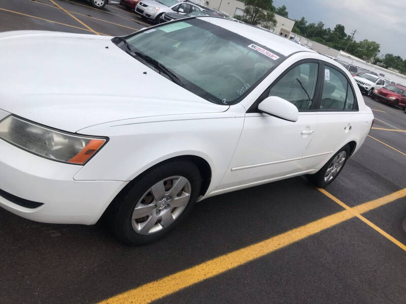 2008 Hyundai Sonata for sale at Car Kings in Cincinnati OH