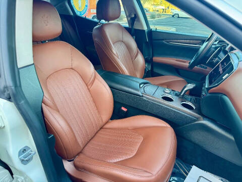 2021 Maserati Ghibli S GranLusso