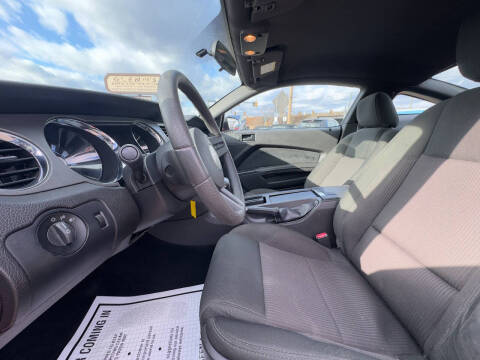 2010 Ford Mustang V6