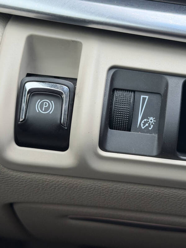 2015 Cadillac XTS Standard