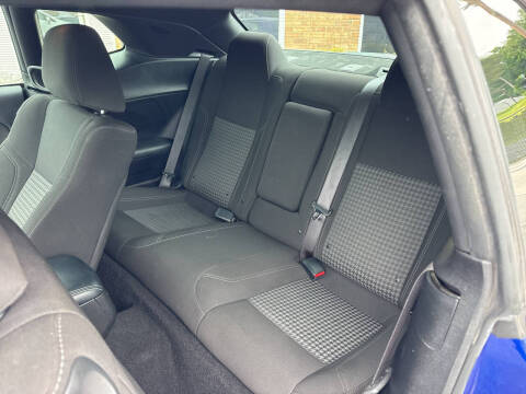 2021 Dodge Challenger SXT