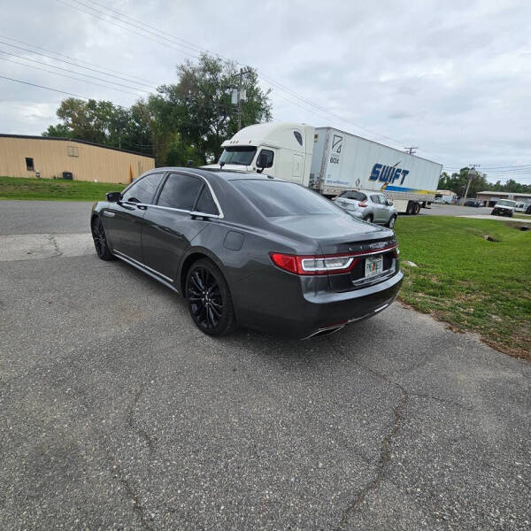 2017 Lincoln Continental Select