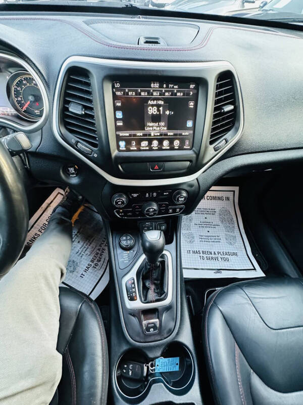 2015 Jeep Cherokee Trailhawk