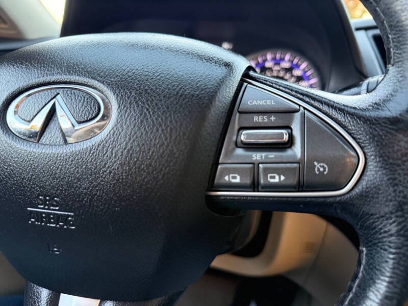 2017 Infiniti Q50 2.0T