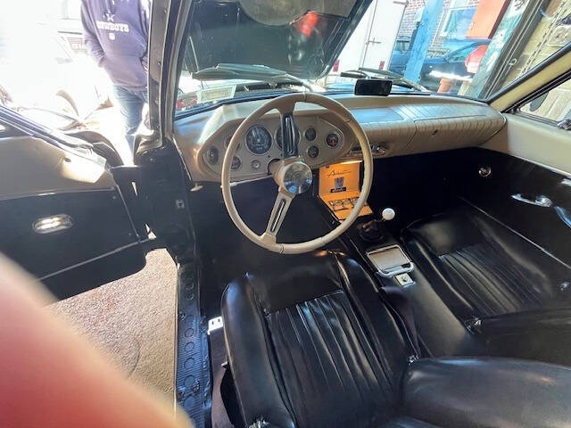 1963 Studebaker Avanti