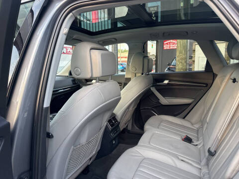 2018 Audi Q5 2.0T quattro Premium Plus