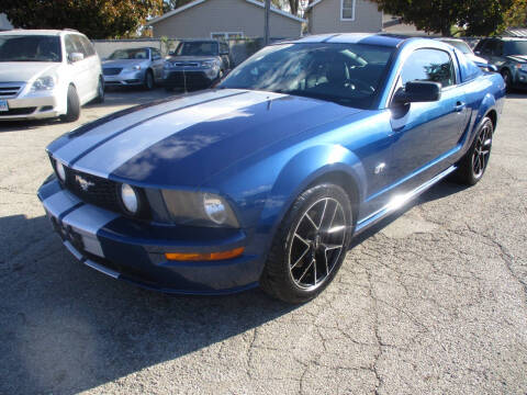 2007 Ford Mustang for sale at RJ Motors in Plano IL