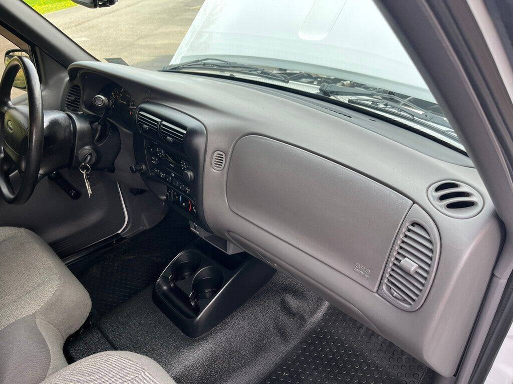 2002 Ford Ranger 81
