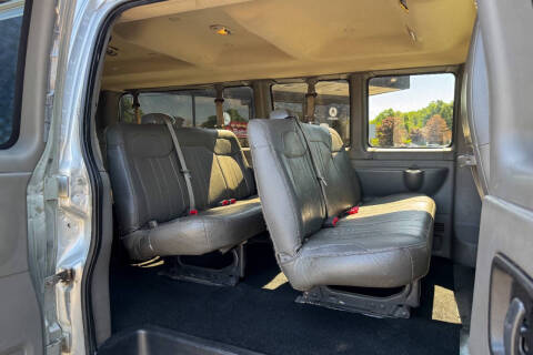 2016 Chevrolet Express LS 3500