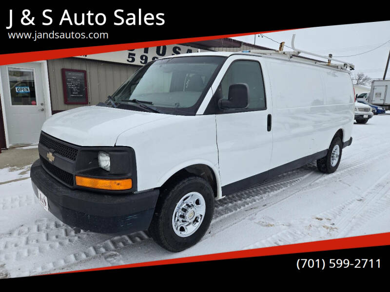 2013 Chevrolet Express Cargo Work Van's photo