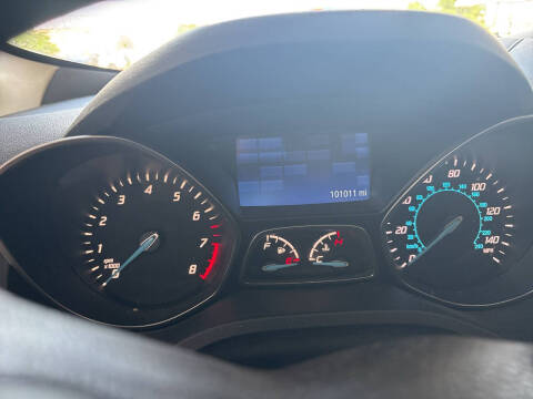 2015 Ford Escape SE