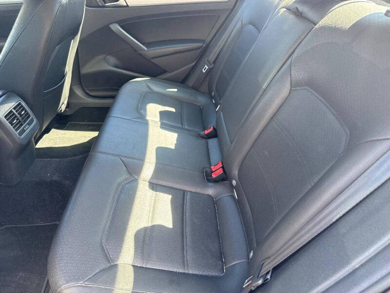 2013 Volkswagen Passat