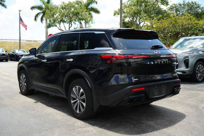 2023 Infiniti QX60 Pure
