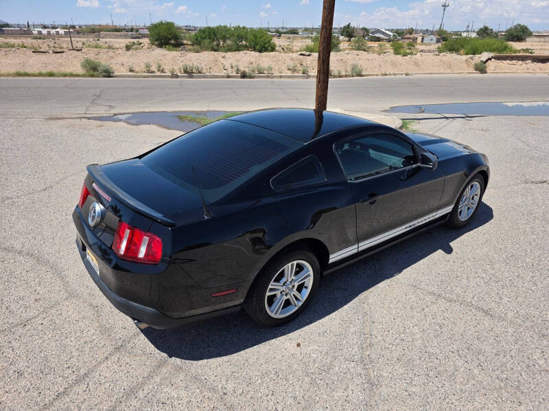 2011 Ford Mustang V6