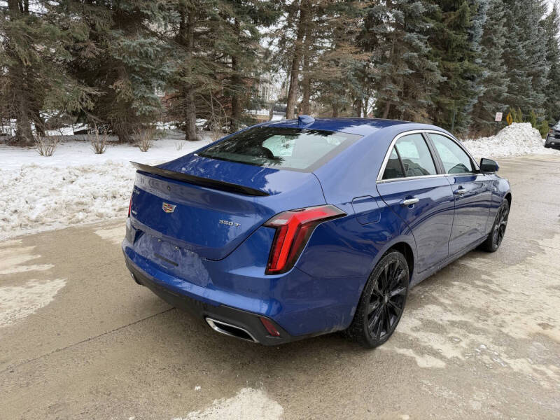 2023 Cadillac CT4 Luxury
