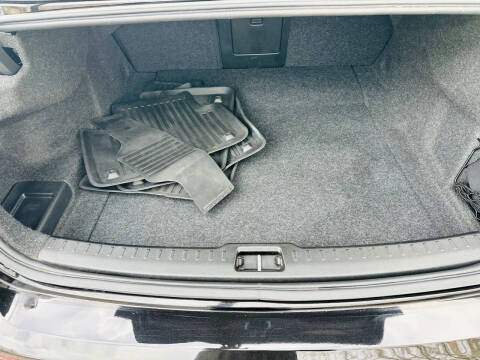 2023 Volvo S60 B5 Ultimate Black Edition