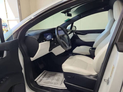 2020 Tesla Model X Long Range Plus