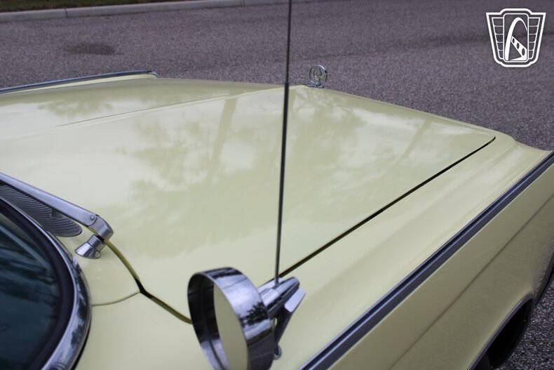 1965 Chrysler Imperial