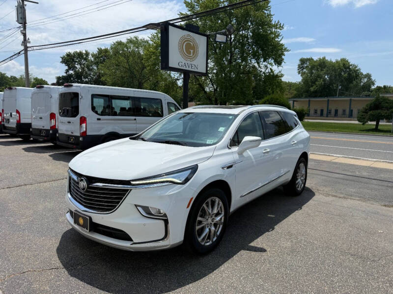 2022 Buick Enclave Essence