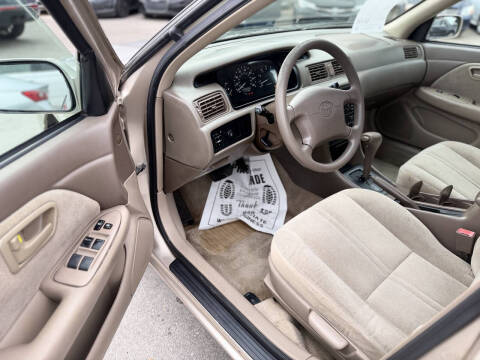 2001 Toyota Camry CE