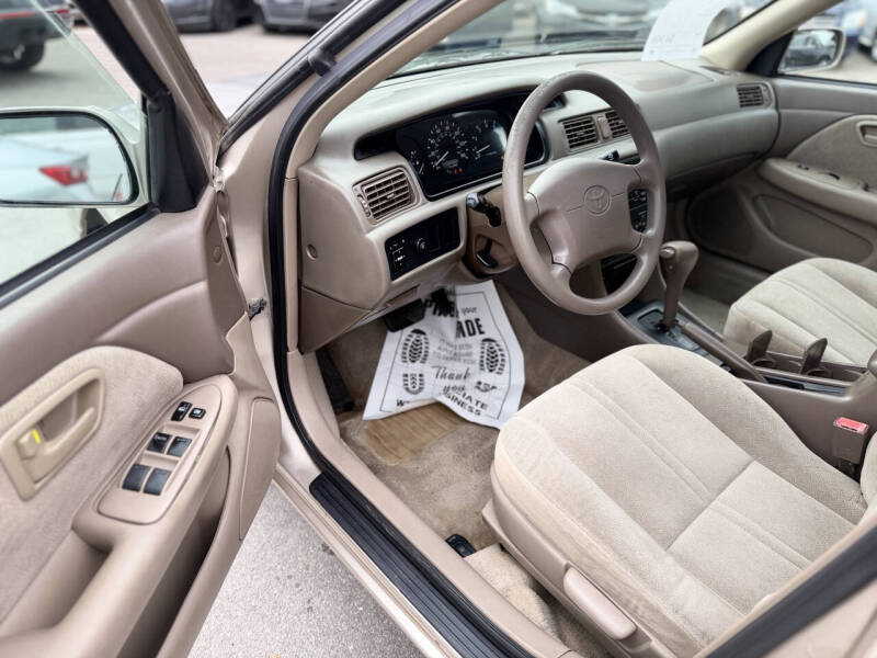 2001 Toyota Camry CE
