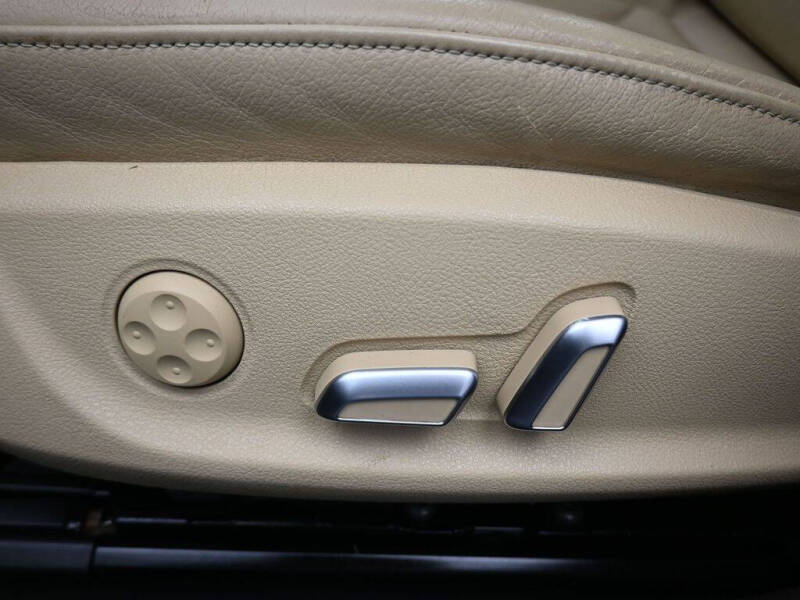 2015 Audi A4 2.0T quattro Premium Plus