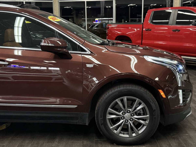 2022 Cadillac XT5 Premium Luxury