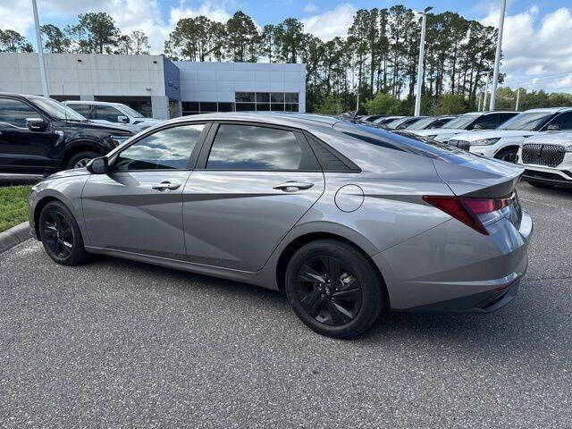 2023 Hyundai Elantra