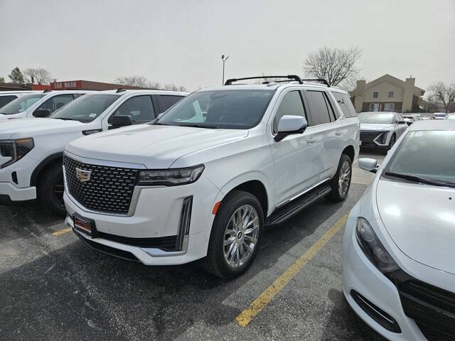 2021 Cadillac Escalade for sale at Rizza Buick GMC Cadillac in Tinley Park IL
