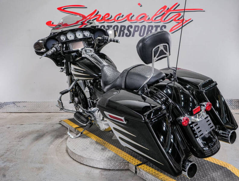 2014 Harley-Davidson Street Glide Special