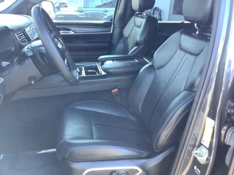 2024 Jeep Wagoneer L