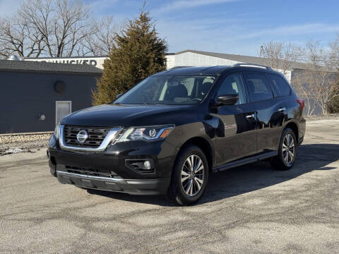 2020 Nissan Pathfinder SV