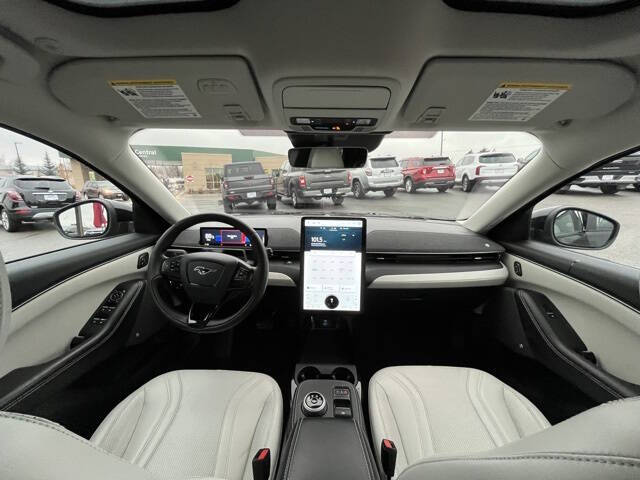 2022 Ford Mustang Mach-E Premium