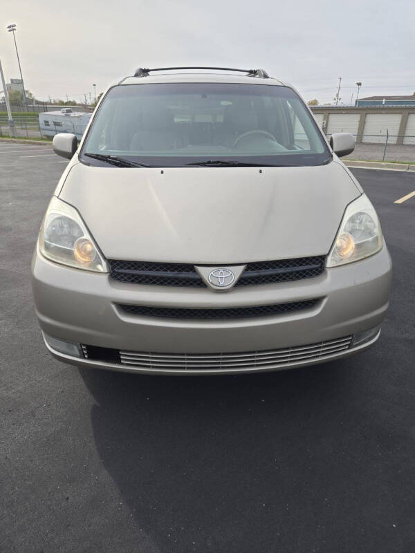 2005 Toyota Sienna XLE 7 Passenger