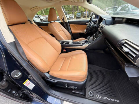 2017 Lexus IS 300