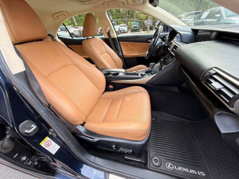 2017 Lexus IS 300