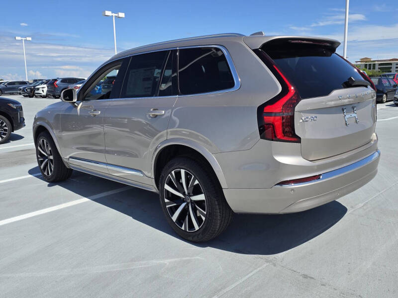 2026 Volvo XC90 B5 Core