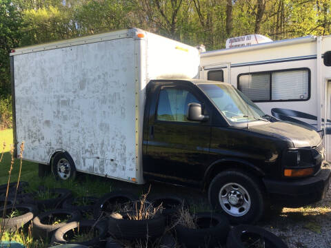 2010 Chevrolet Express Cutaway for sale at Used Cars Station LLC in Manchester MD