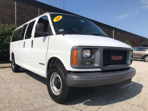 2001 GMC Savana Passenger for sale at Classic Motor Group in Cleveland OH
