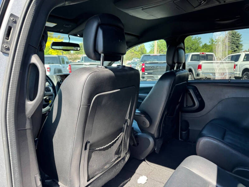 2017 Dodge Grand Caravan GT