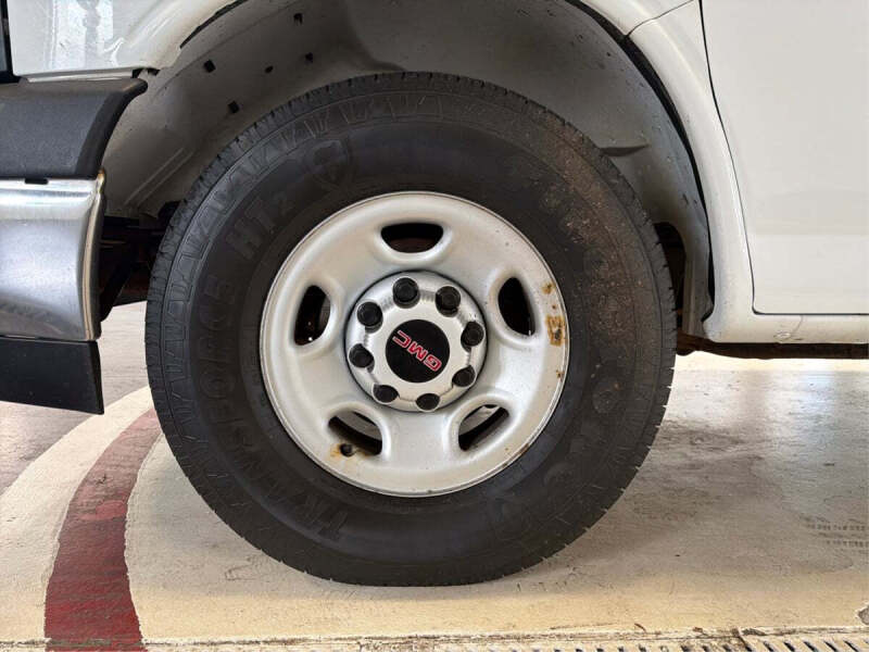 2018 GMC Savana 2500