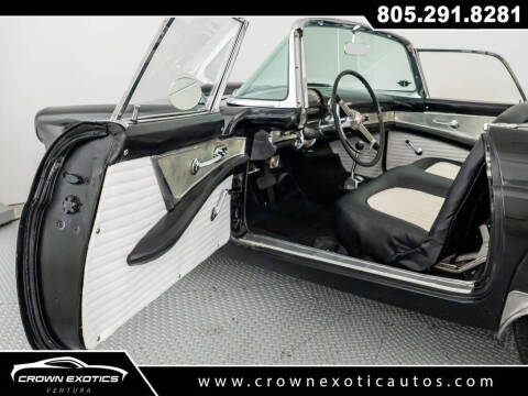 1955 Ford Thunderbird